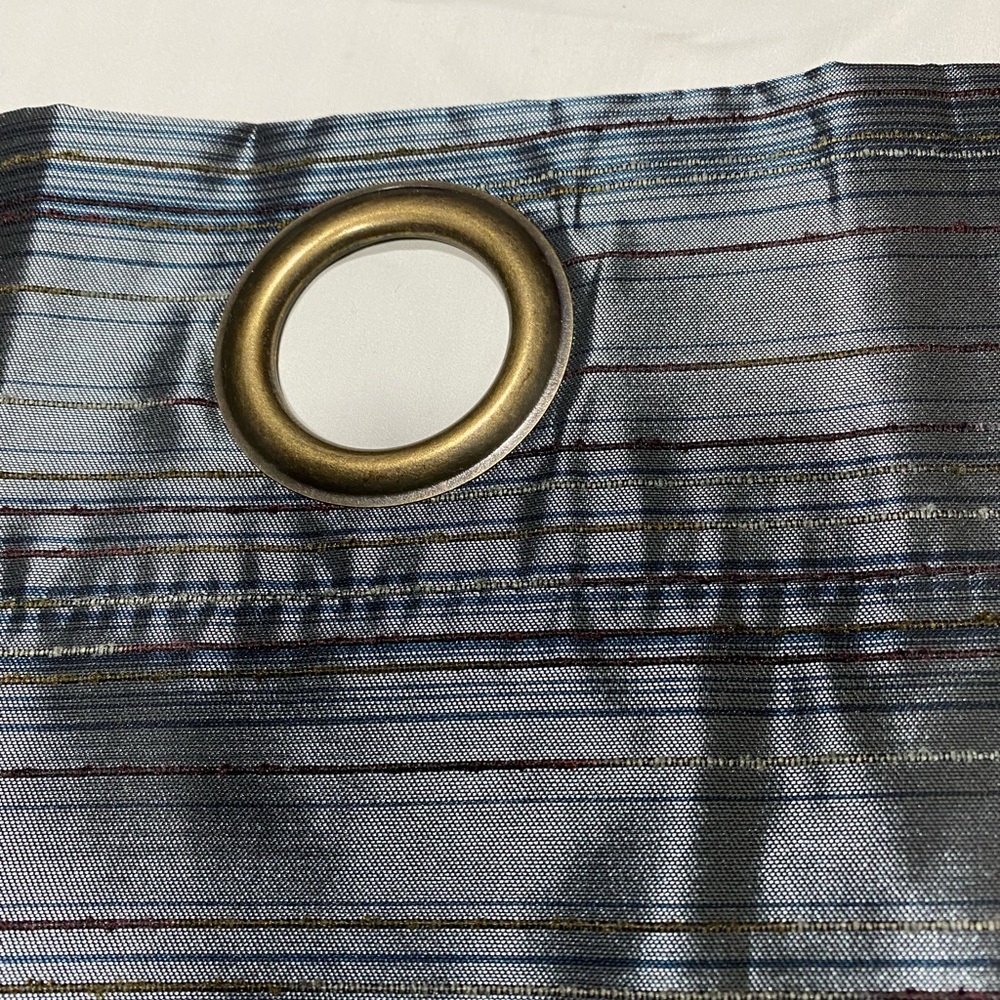 2 Curtain Panels